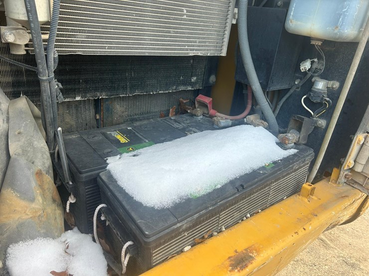 2003-deere-200c-lc-image-24