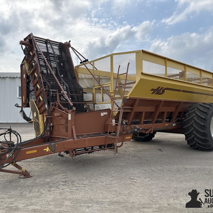 2020 H&S 3052 Sugar Beet Cart