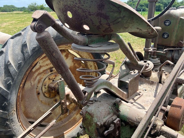 john-deere-b-image-42