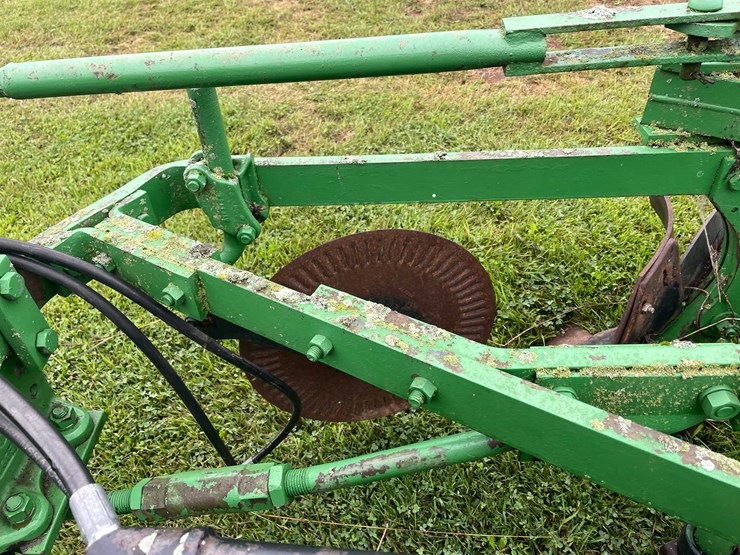 #7466-•-john-deere-moldboard-plow-image-9