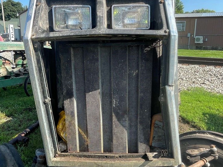 white-field-boss-150-diesel-image-9