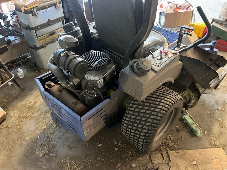 dixon-grizzly-mower-image-3