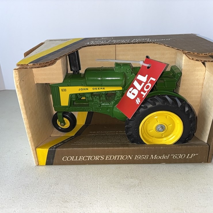 John Deere Collectors Edition 1958 Model “630 LP” Tractor