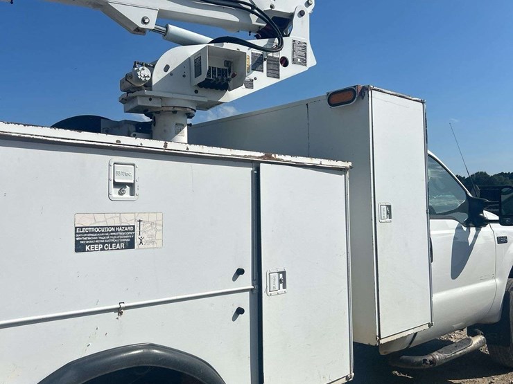 ford-f550-image-14
