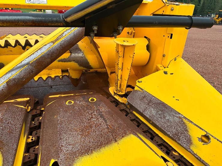 2014-new-holland-fp230-image-17