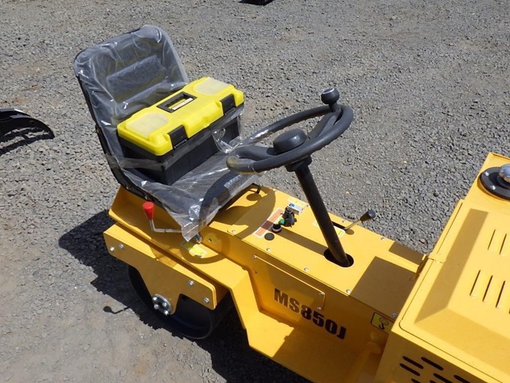 2025-mms-ms850j-ride-on-roller-image-8
