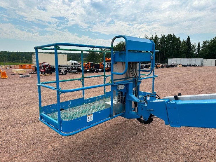 2016-genie-s40-image-27