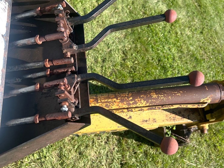 kelly-backhoe-attachment-image-10