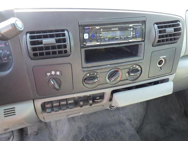 2007-ford-f350-image-27
