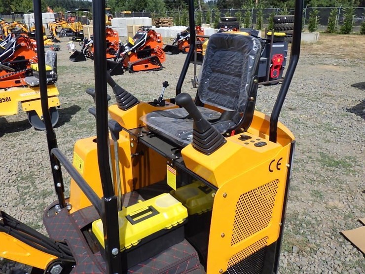 2025-miva-va15-hydraulic-excavator-image-19