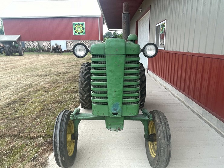 1949-john-deere-1950-image-5