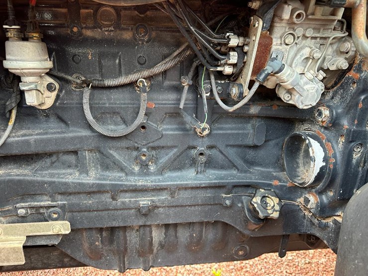 2006-case-ih-mxu115-image-28