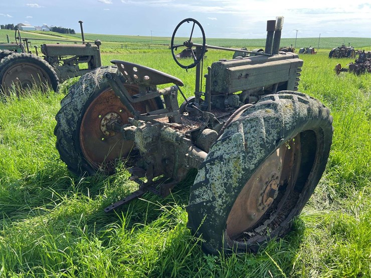 john-deere-model-b-image-5