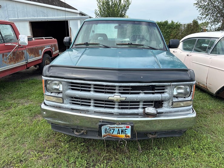 1994-chevrolet-1500-image-9