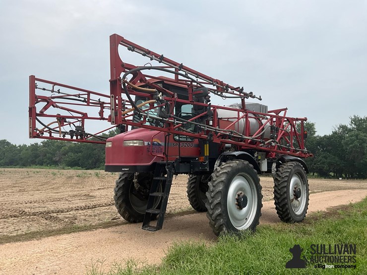 2002-case-ih-spx3200-image-1