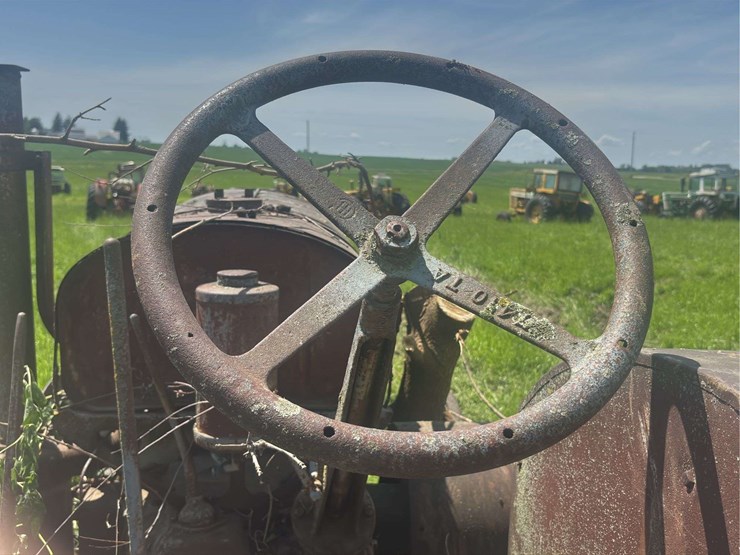 mccormick-deering-10-20-image-37