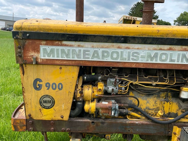 minneapolis-moline-g900-image-13