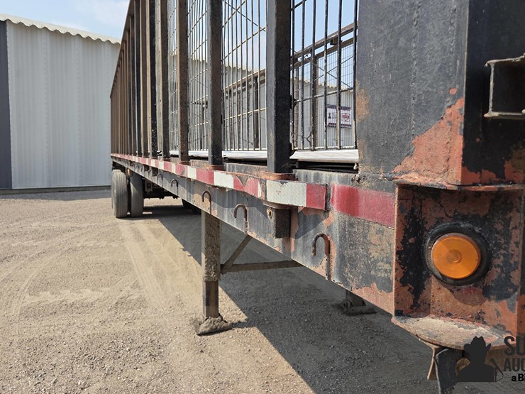 1980-fontaine-t/a-side-dump-sugar-beet-trailer-image-16