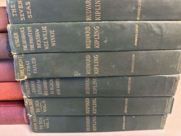 story-books-image-2