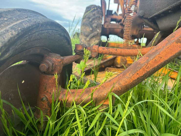 allis-chalmers-b-image-16