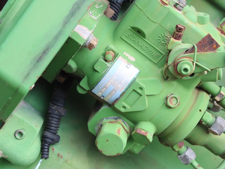 1999-john-deere-250-image-8