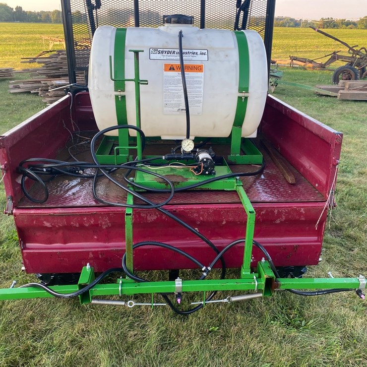 Snyder 55 gal 12 Volt Sprayer