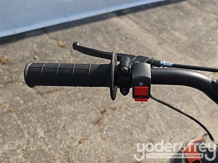 unused-db17-dirt-bike,-gvwr-400-lbs-image-24