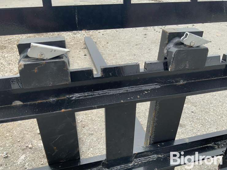 3"-x-48"-pallet-forks-w/mast-assembly-image-13