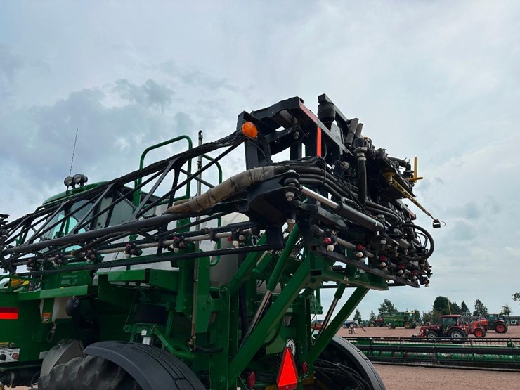 2012-john-deere-4730-image-52