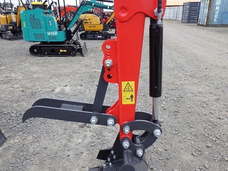 2025-cfg-mx15rx-hydraulic-excavator-image-13