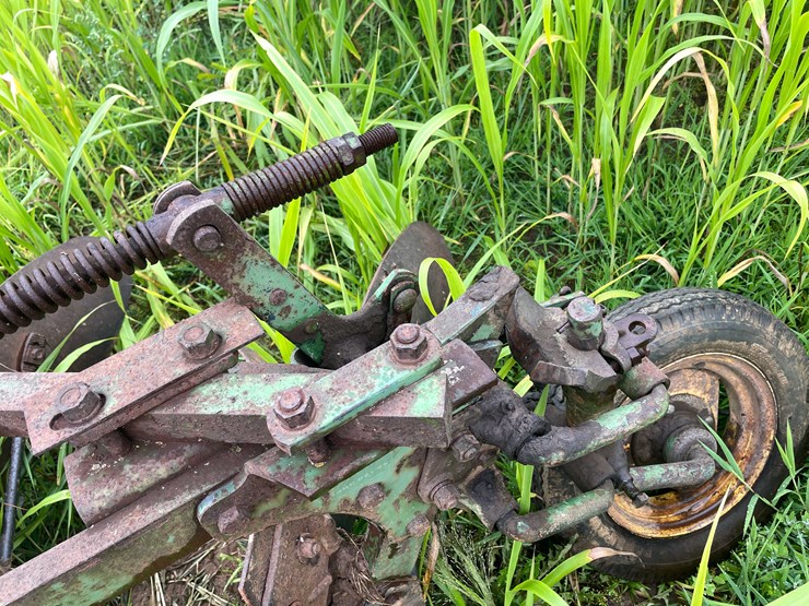 john-deere-60-image-13