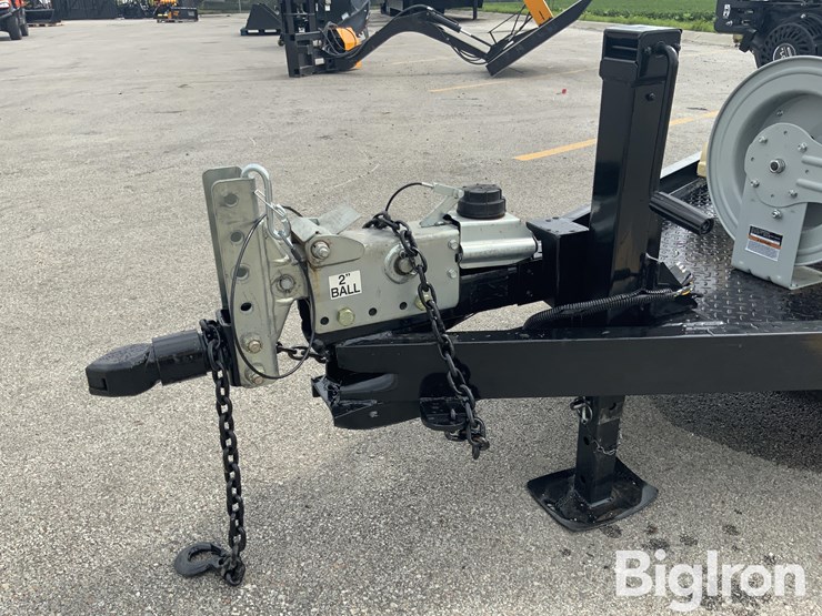 vanguard-40'-image-11