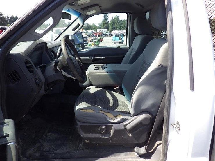2014-ford-f250-image-14
