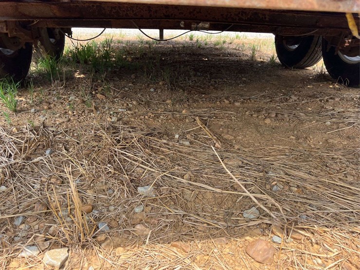 2012-80"-x-16'-t/a-trailer-image-16