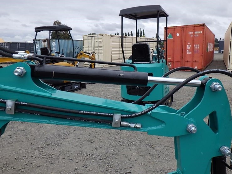 2025-cfg-mh12rx-hydraulic-excavator-image-12