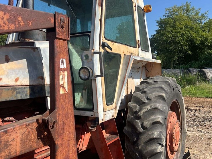 case-451-cab-tractor-w/-loader-*inop-image-11