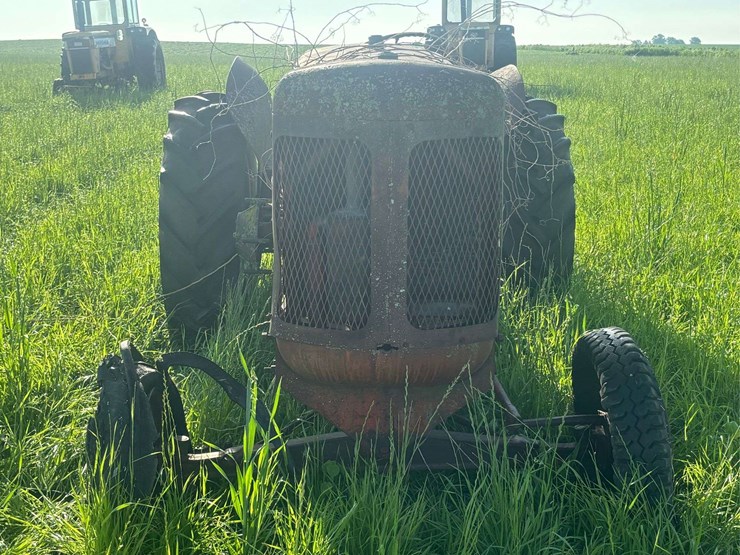 co-op-tractor-image-8