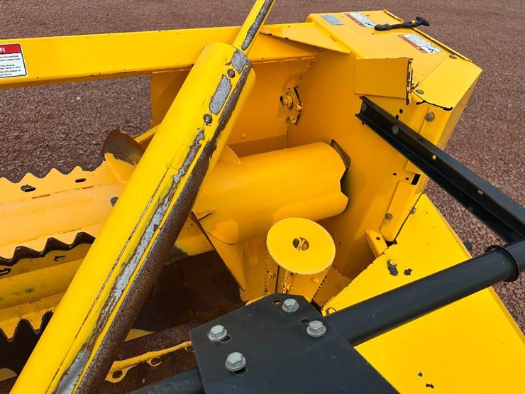 2014-new-holland-fp230-image-16