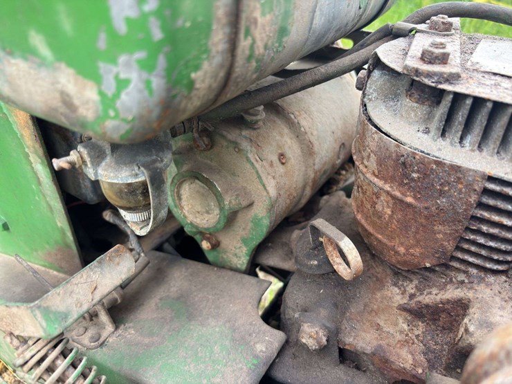 john-deere-110-image-33