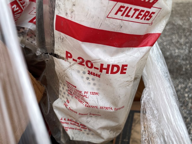 #6403-•-pallet-of-filters-image-11