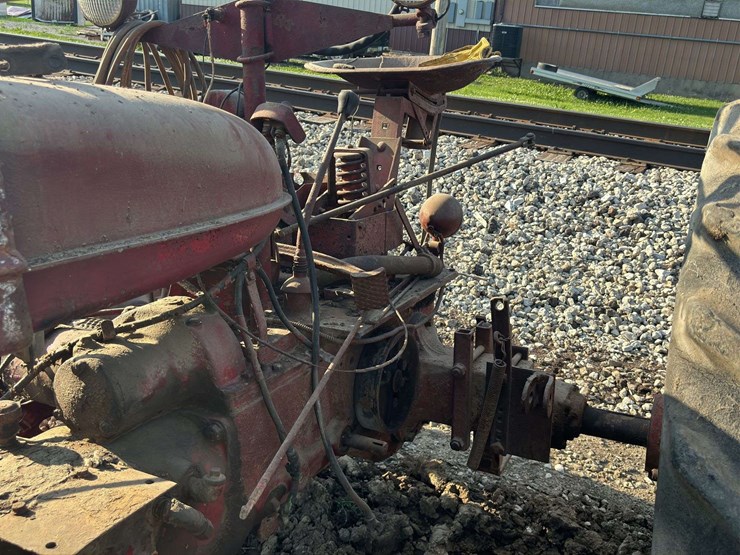 farmall-h-image-30