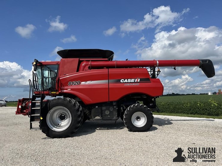 2010-case-ih-8120-image-8