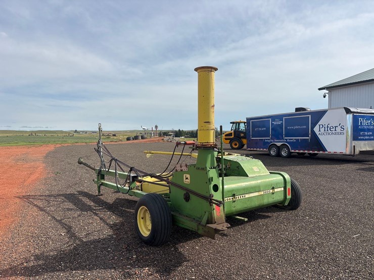 1979-john-deere-3800-image-6