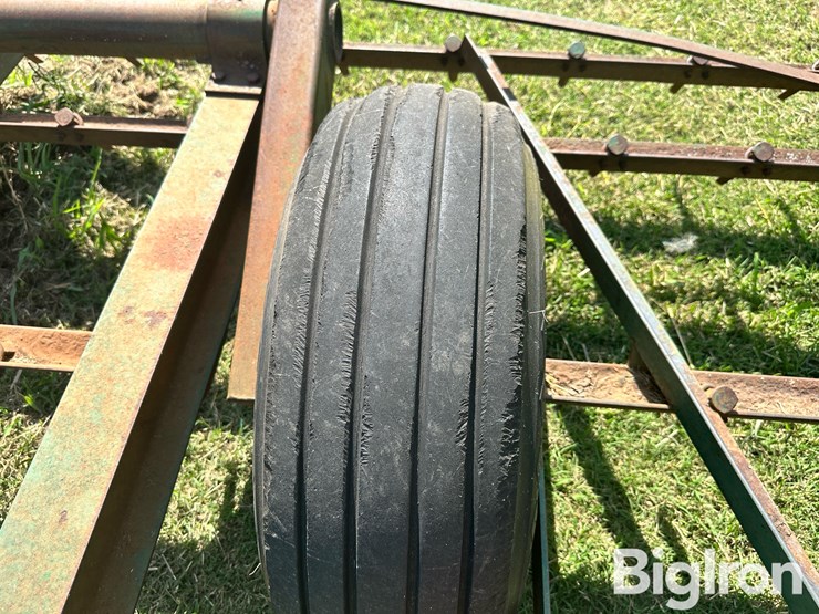 unverferth-mccurdy-harogator-image-16