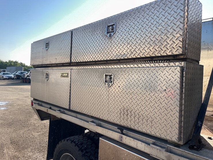 #6287-•-2005-chevy-c4500-4x4-service-truck-image-18
