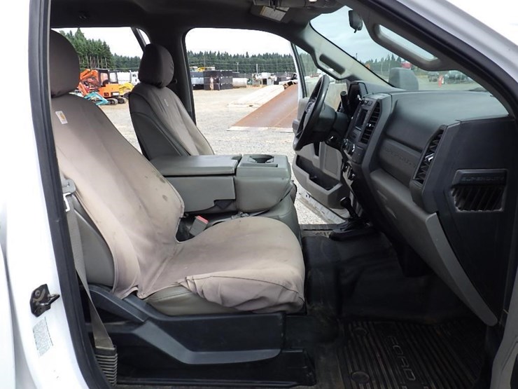 2019-ford-f550-image-12
