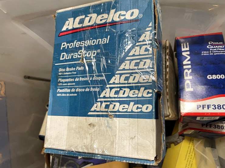 #2099-•-new-nos-and-used-dealership-car-parts-(pr8)-image-18