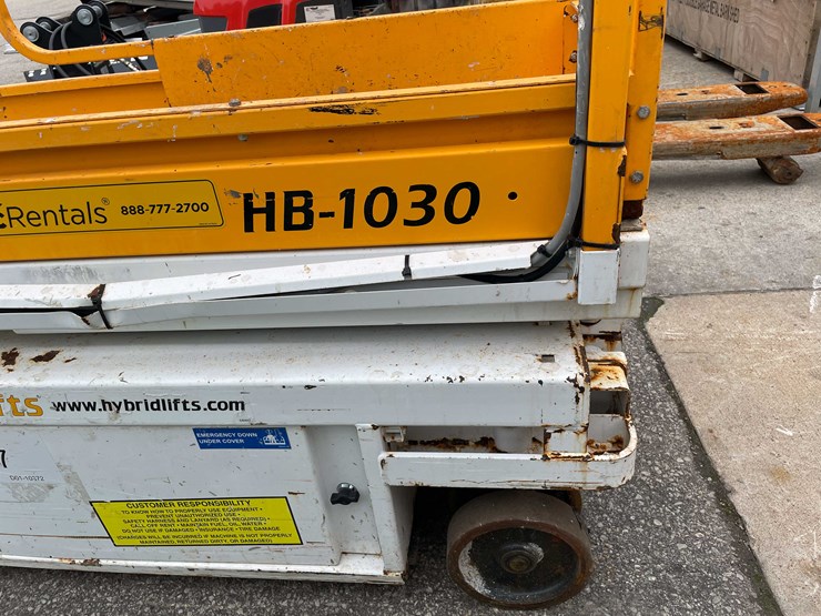 #1369-•-10'-scissor-lift-(o2)-image-11