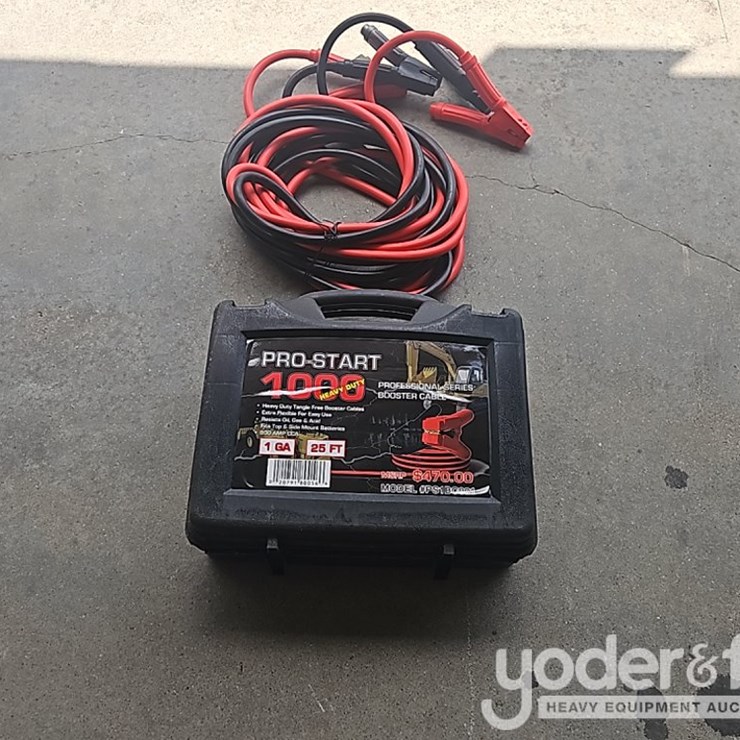 Unused 1 Gauge 25' HD Booster Cable c/w Carry Case