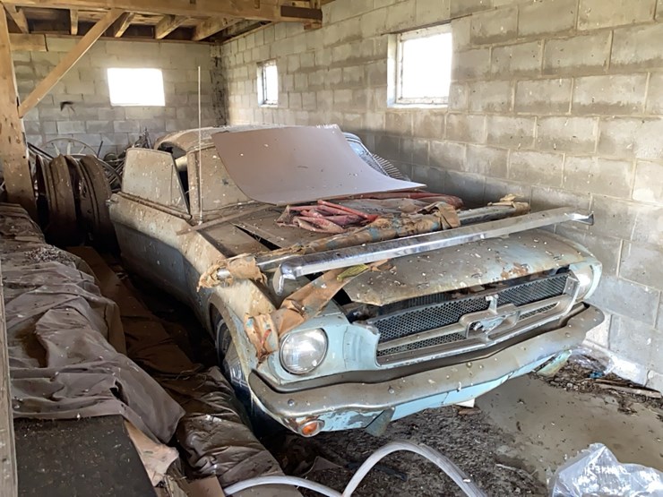 1964-1/2--ford-mustang---with-title-image-2